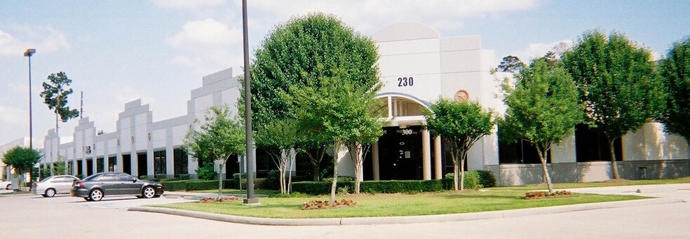 More Photos Of 210-240 Spring Hill Dr, The Woodlands Unknown For Lease
