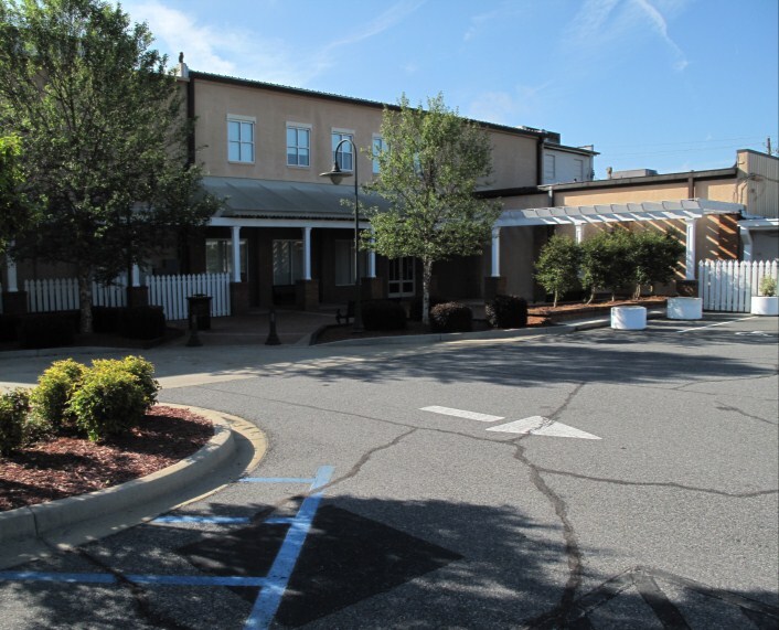 More Photos Of 125 Church St, Vidalia Office For Lease
