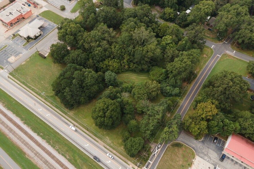 More Photos Of 0 6th St, Auburn Land For Sale