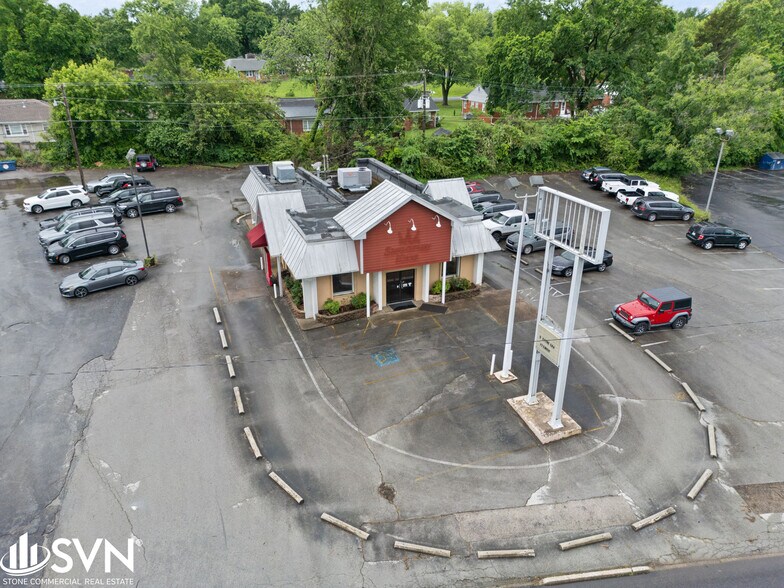 More Photos Of 2303 Ft. Campbell Blvd, Hopkinsville General Retail For Sale