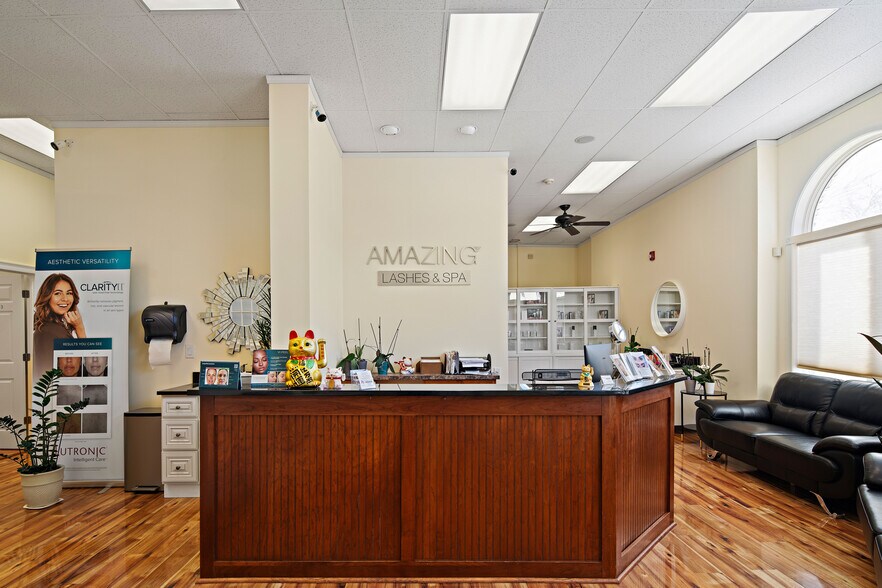 More Photos Of 365 Salem St, Medford Health Club For Sale