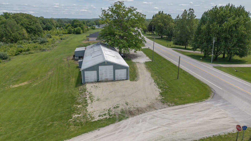 More Photos Of 7276 Missouri 72, Jackson Specialty For Sale