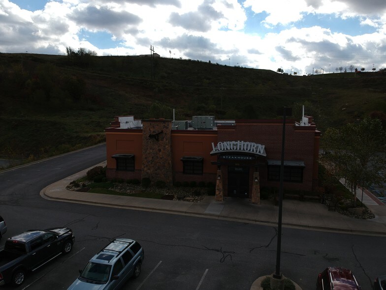 More Photos Of 4001-5001 University Town Center Dr, Morgantown Unknown For Lease