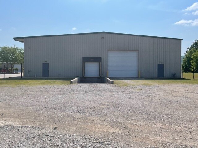 More Photos Of 5551A Highway 53, Harvest Warehouse For Lease
