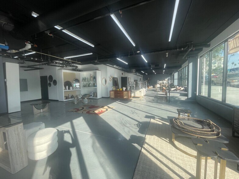 More Photos Of 3977 Beverly Blvd, Los Angeles Apartments For Lease