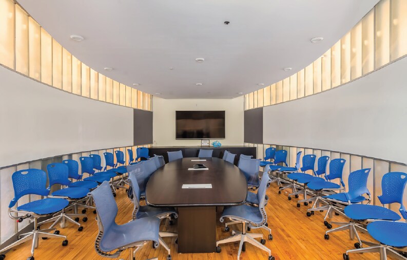 More Photos Of 3144 3rd Ave, Bronx Medical For Sale