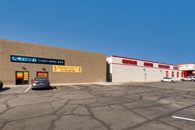More Photos Of 2797 S Maryland Pky, Las Vegas General Retail For Lease