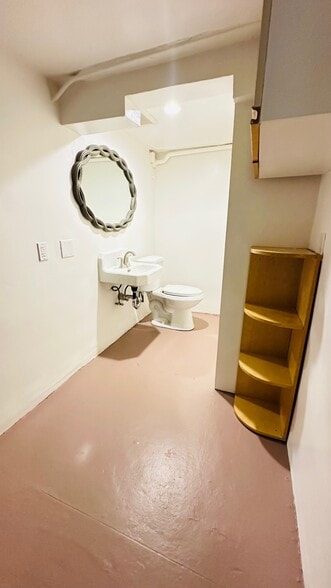 More Photos Of 2809-2815 Macdonald Ave, Richmond Office For Sale