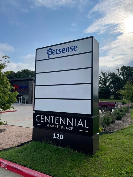 More Photos Of 120 Centennial Blvd, Lindale Land For Sale