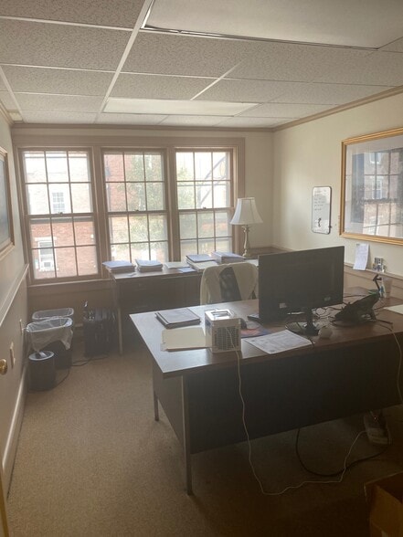 More Photos Of 62 Stark St, Manchester Office For Sale