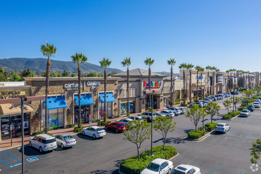 More Photos Of 101-197 S Las Posas Rd, San Marcos Unknown For Lease