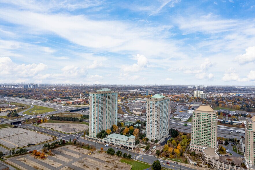 More Photos Of 78-80 Corporate Dr, Toronto Office For Sale