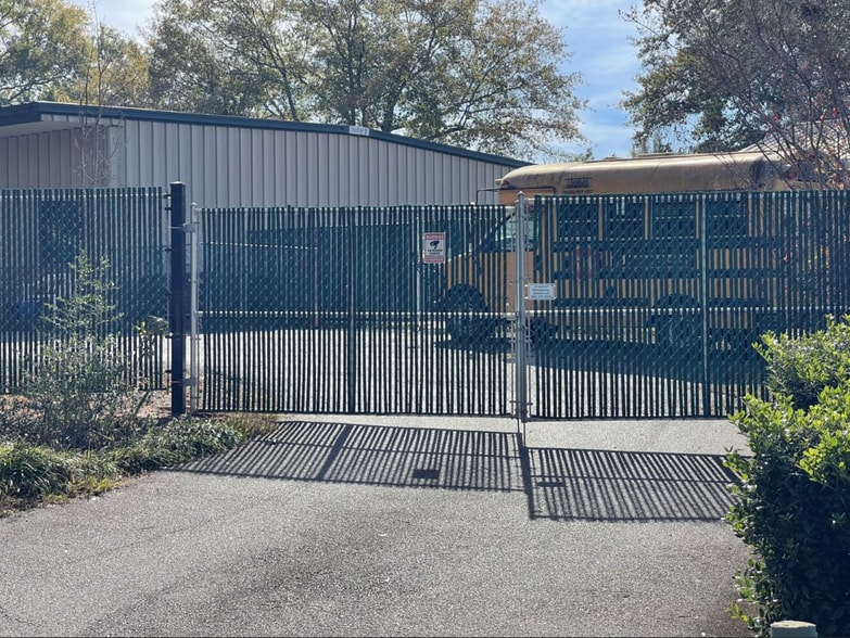 More Photos Of 1101 & 1105 Balsam Rd, Columbia Schools For Sale