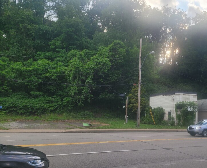 More Photos Of 168 Provost Rd, Pittsburgh Office Residential For Sale