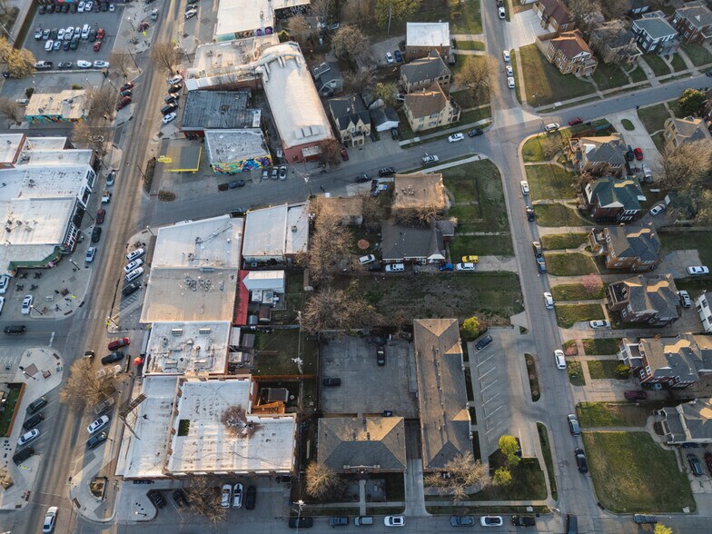 More Photos Of 1710 NW 17th St, Oklahoma City Specialty For Lease