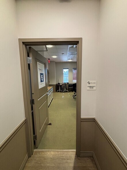 More Photos Of 2701 W St Isabel St, Tampa Medical For Sale