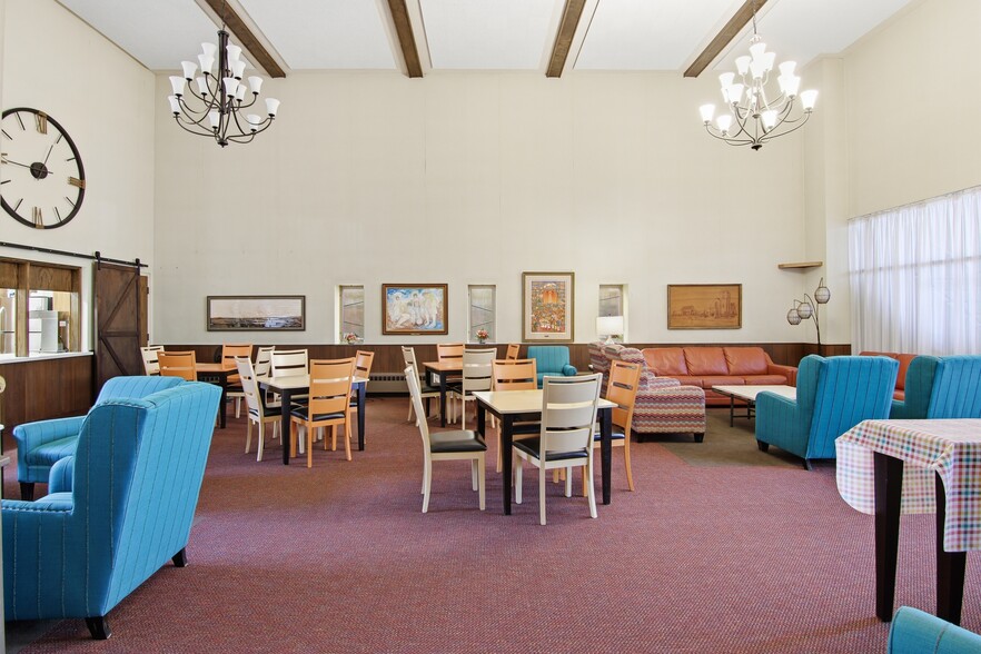 More Photos Of 1115 Greenbrier St, Saint Paul Religious Facility For Sale