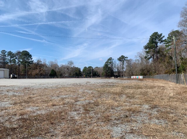 More Photos Of 1842 Highway 19, Dublin Warehouse For Lease