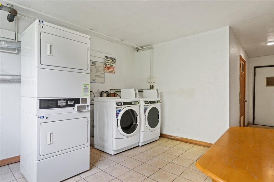 More Photos Of 3540 11th Ave S, Minneapolis Apartments For Sale