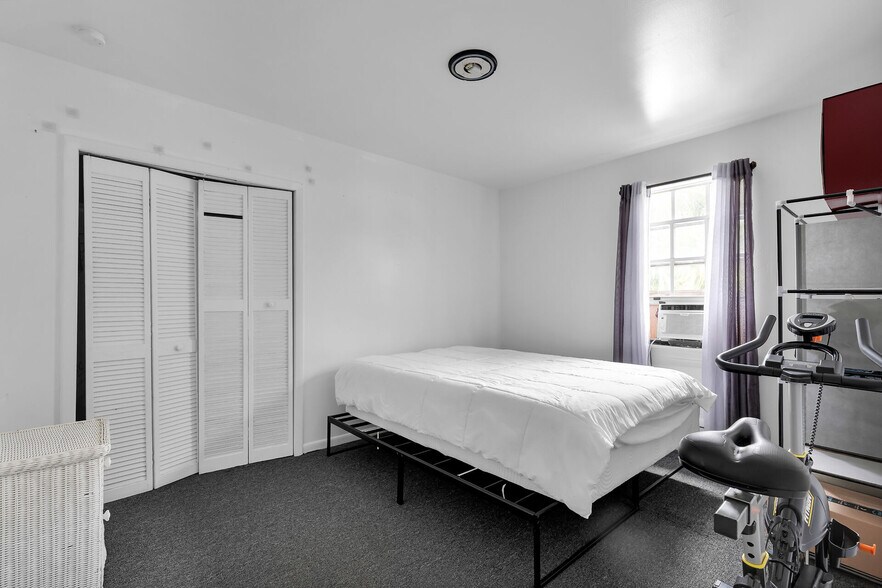 More Photos Of 912 Pohalski St, Key West Multifamily For Sale