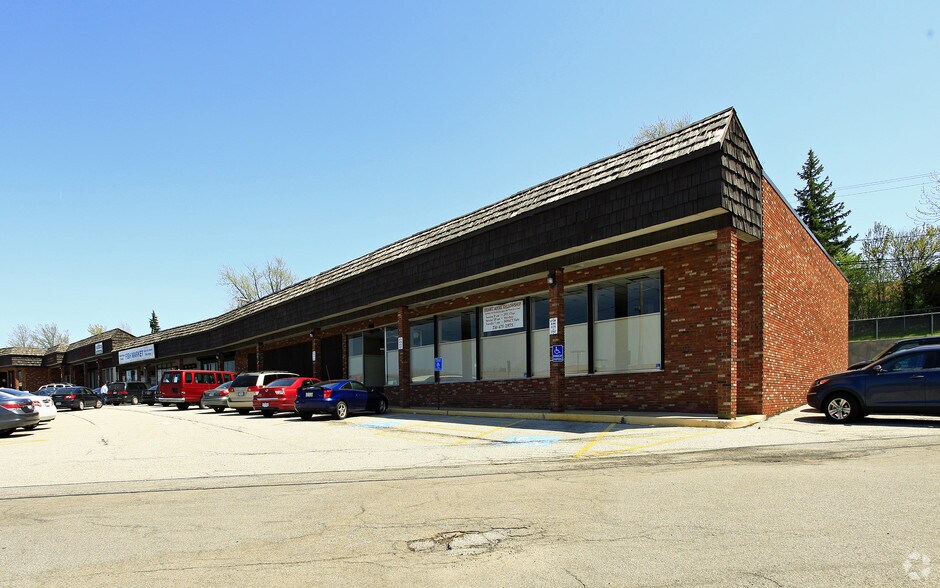 More Photos Of 20950 Libby Rd, Maple Heights Unknown For Lease
