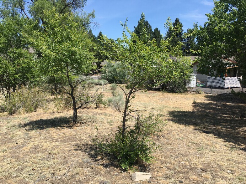 More Photos Of 445 NE Penn Ave, Bend Land For Sale