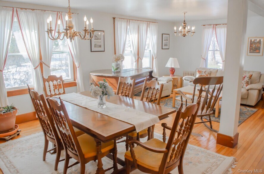 More Photos Of 8874 US Route 9W, Athens Office Residential For Sale