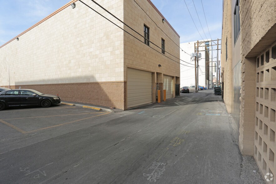 More Photos Of 521 S 3rd St, Las Vegas Office For Sale