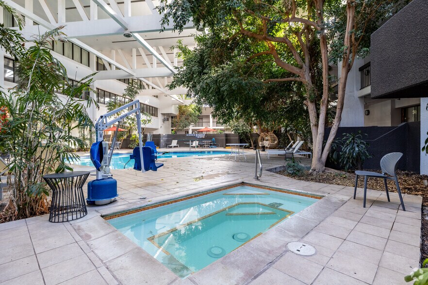 More Photos Of 2886 S Circle Dr, Colorado Springs Apartments For Lease