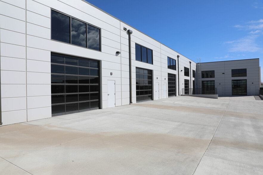 More Photos Of 199 S Taylor Ave, Louisville Research And Development For Sale