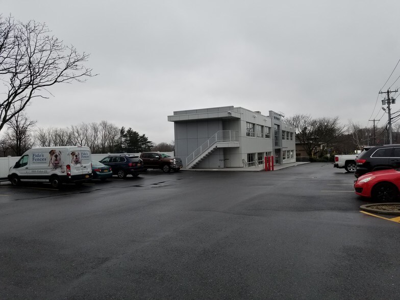 More Photos Of 6500 Jericho Tpke, Syosset Office For Lease