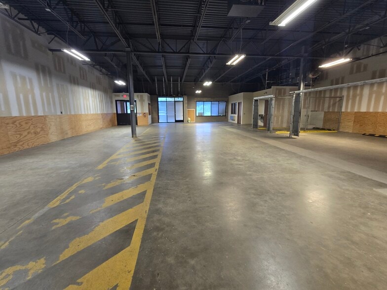 More Photos Of 2960 Technology Pl, Waldorf Research And Development For Lease