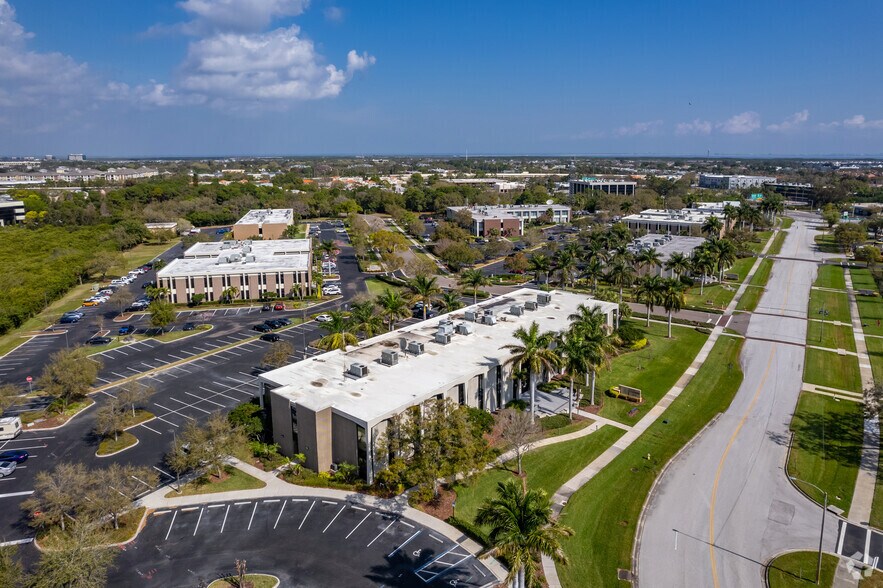 More Photos Of 9500 Koger Blvd N, Saint Petersburg Unknown For Lease