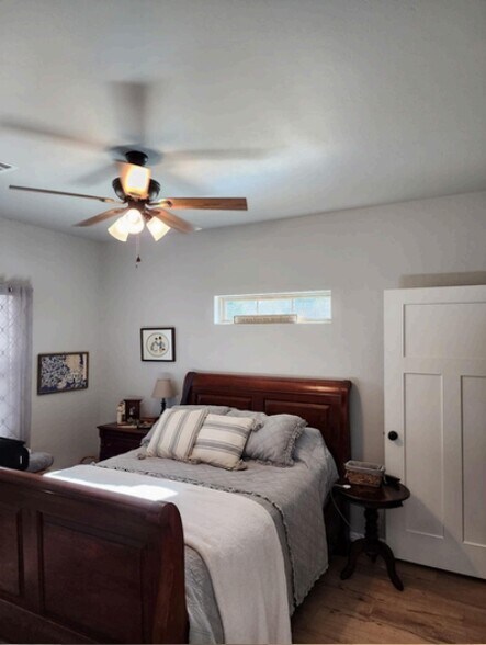 More Photos Of 11514-11529 Cottage Ln, Jones Apartments For Sale
