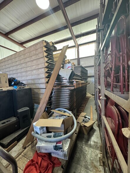 More Photos Of 10408 State Highway 64 E, Tyler Theater Concert Hall For Sale