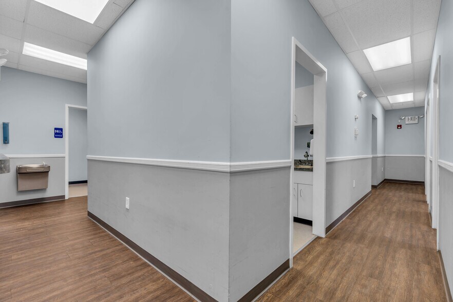 More Photos Of 508 Lakehurst Rd, Toms River Medical For Sale