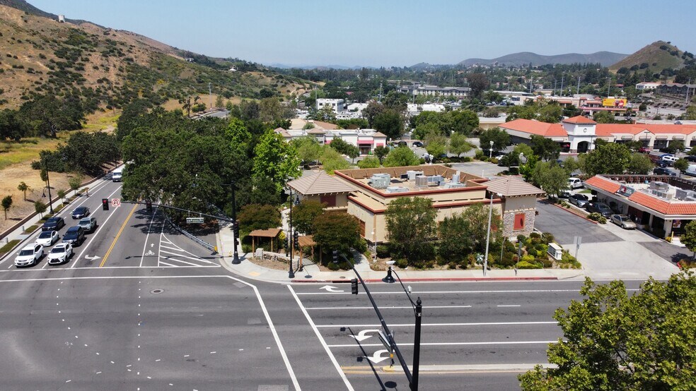 More Photos Of 5001-5033 Kanan Rd, Agoura Hills Unknown For Lease