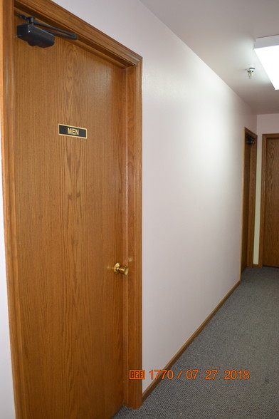 More Photos Of 14665 Lisbon Rd, Brookfield Medical For Lease