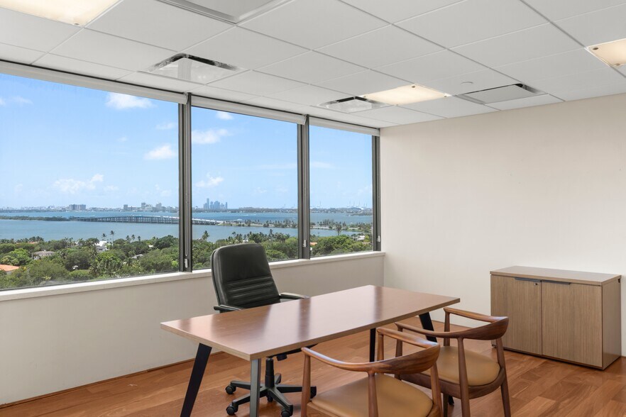 More Photos Of 4770 Biscayne Blvd, Miami Office For Sale