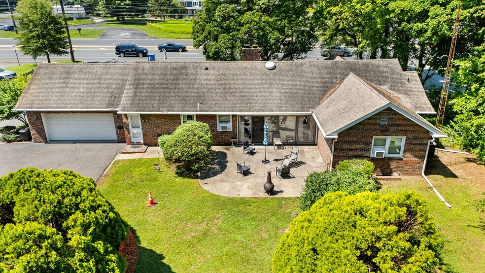 Primary Photo Of 609 High St, Mount Holly Storefront Retail Office For Sale