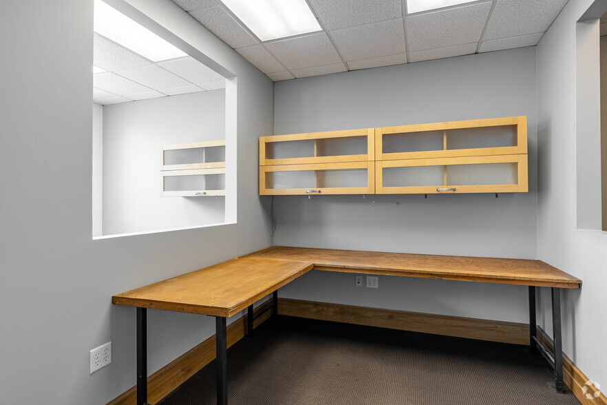 Photo of 8th Floor Ste 830