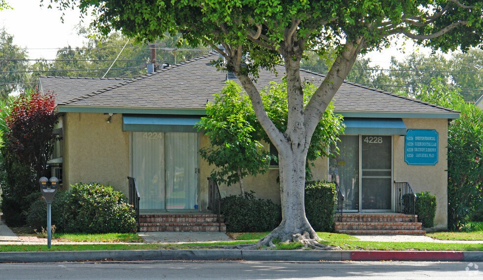 Primary Photo Of 4224 Overland Ave, Culver City Medical For Lease