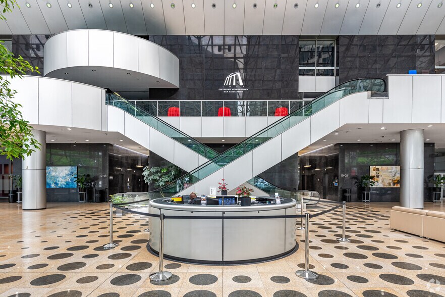 More Photos Of 1375 E 9th St, Cleveland Office For Lease