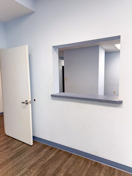 More Photos Of 6010 Park Blvd, Pinellas Park Medical For Lease