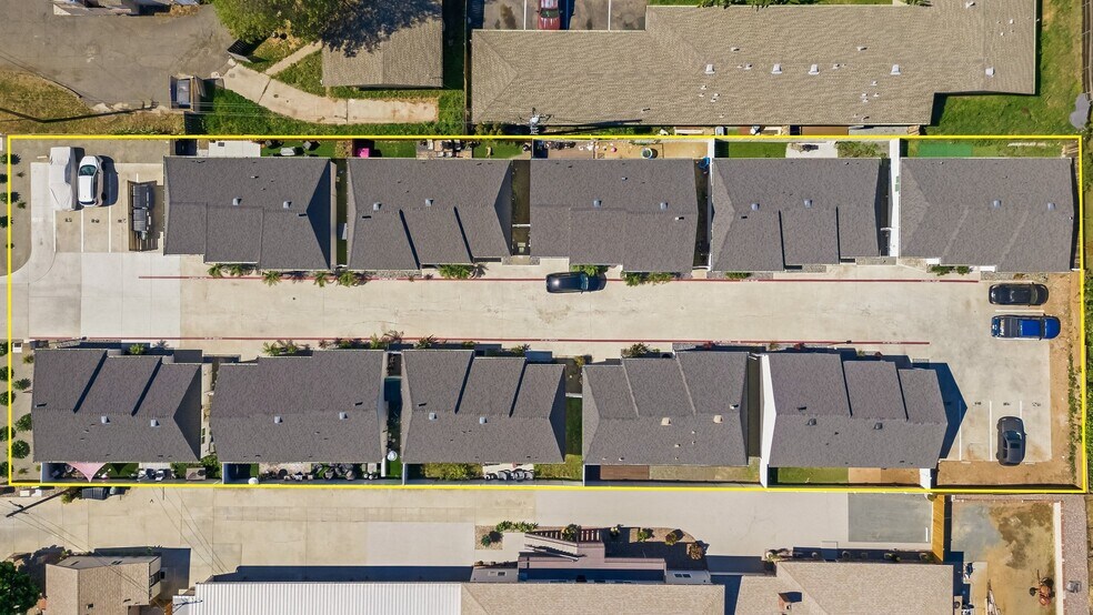 More Photos Of 6752-6770 Solita Ave, San Diego Apartments For Sale