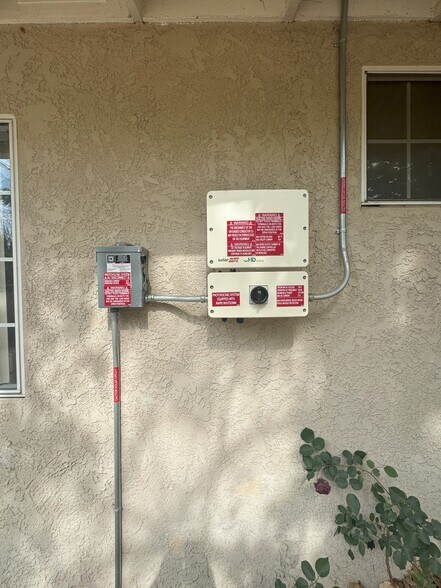 More Photos Of 10811 Amigo Ave, Porter Ranch Specialty For Sale