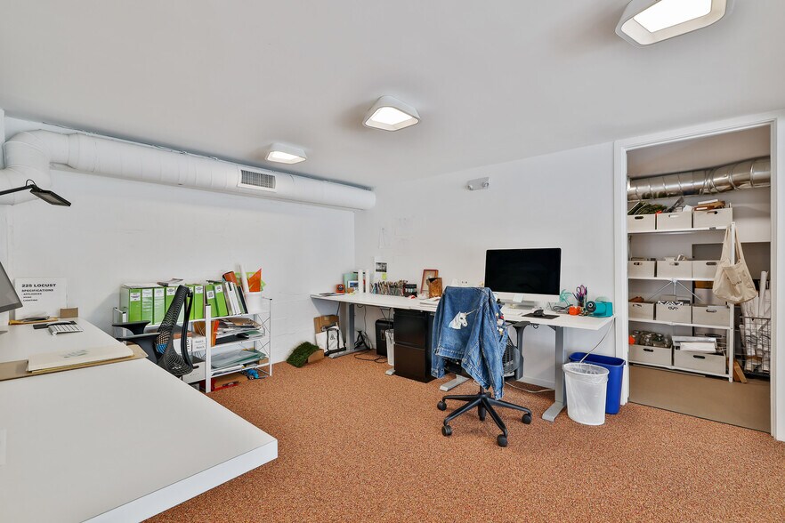 More Photos Of 1033-1037 Polk St, San Francisco Loft Creative Space For Lease