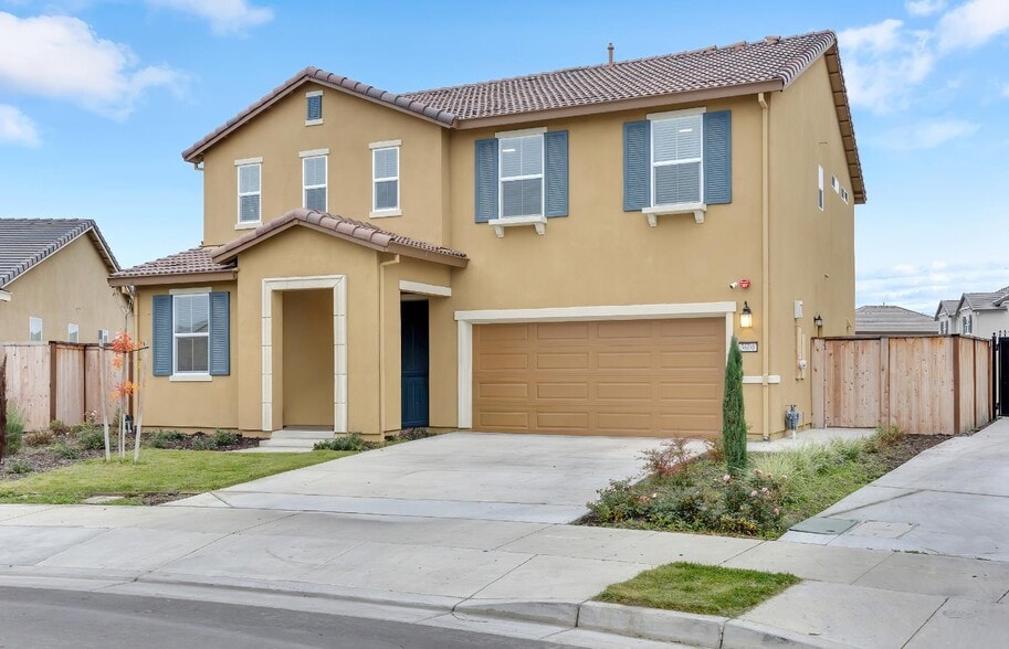 More Photos Of 3600 Pride Way, Stockton Multifamily For Sale