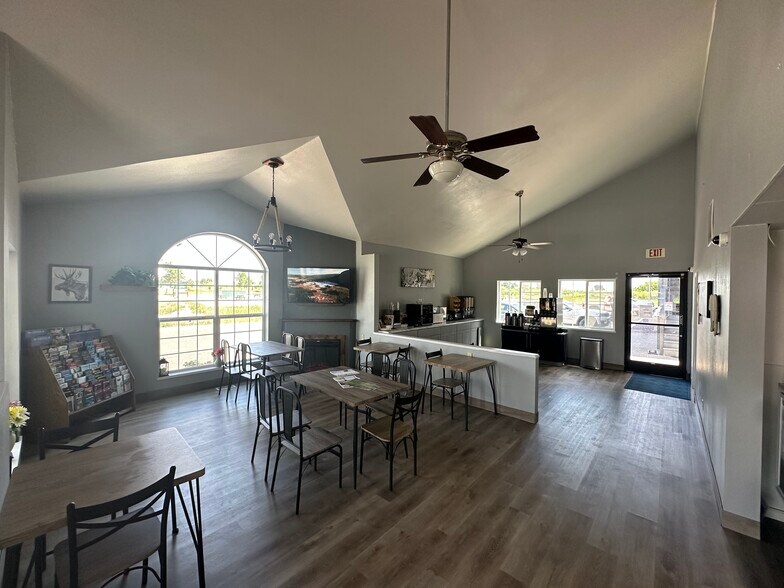 More Photos Of 20 Swenson Way, Dillon Hotel For Sale