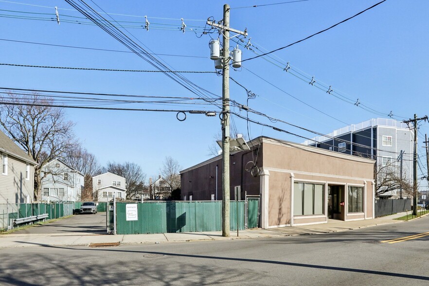 More Photos Of 7-9 Ridgefield, Ridgefield Park Flex For Lease